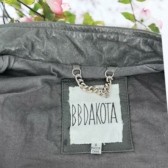 BB dakota genuine leather jacket women's size small - Picture 6 of 10